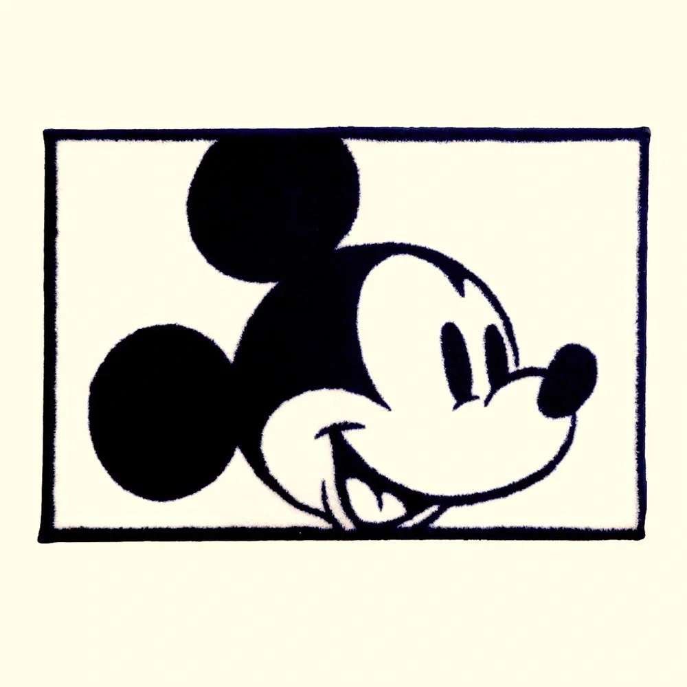 NWT Disney Mickey Mouse children’s bath rug mat 20 in. x 30 in.